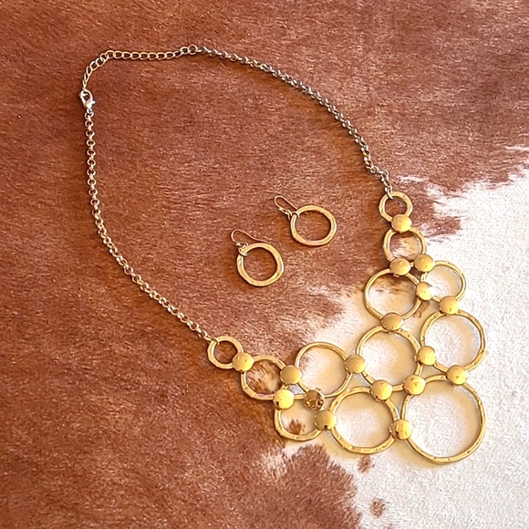 Jewelry - Faux Gold Costume Jewelry Necklace & Hoop Earrings Set
